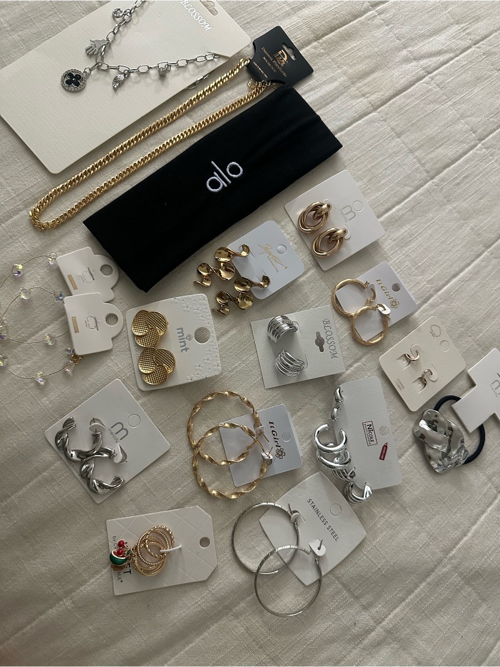 Alo Black Headband + Mixed Gold & Silver Jewelry Lot